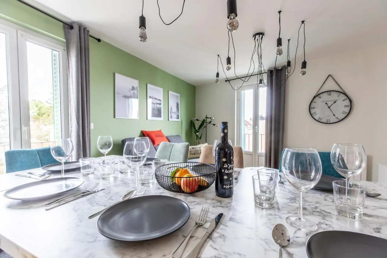 Apartmán New F5 Neuf Cosy Lumineux Proche Siege Michelin Clermont-Ferrand 0*,
