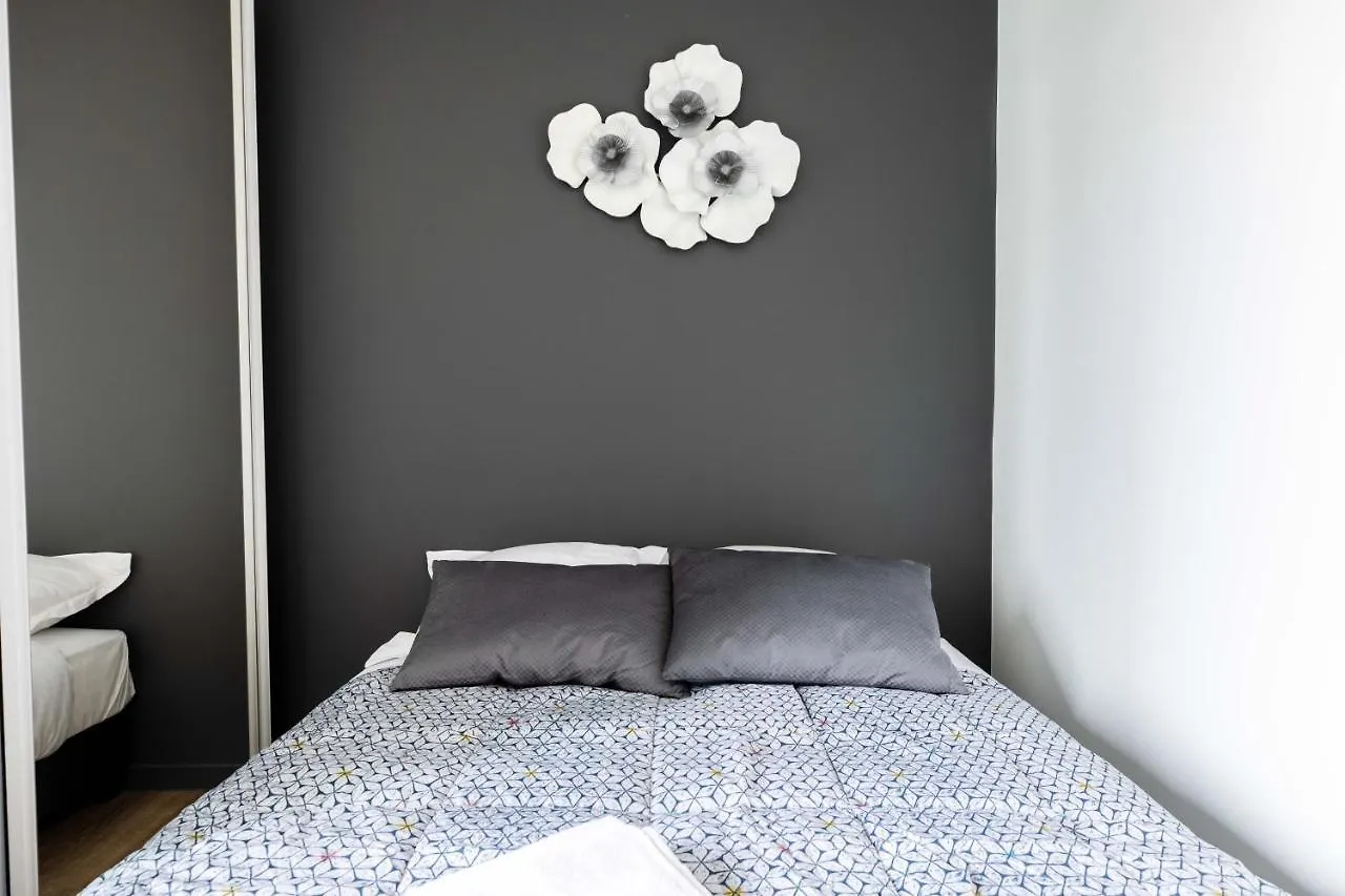 Apartmán New F5 Neuf Cosy Lumineux Proche Siege Michelin Clermont-Ferrand 0*,