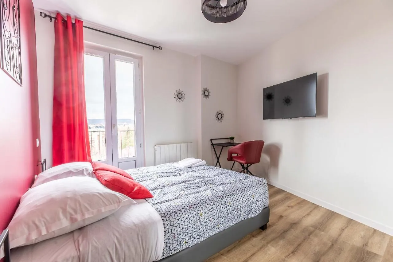 Apartmán New F5 Neuf Cosy Lumineux Proche Siege Michelin Clermont-Ferrand 0*,  Francie